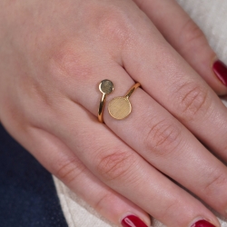 انگشتر پیرل